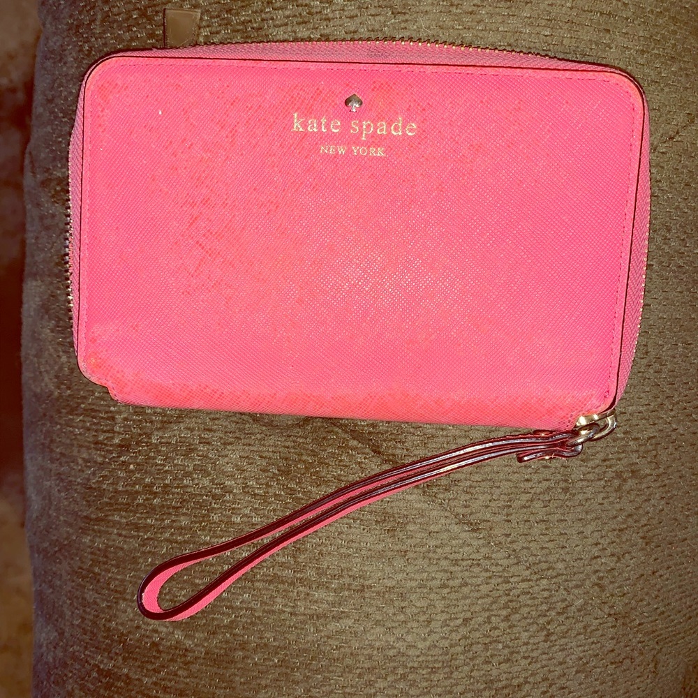 Kate Spade Pink Wallet!!